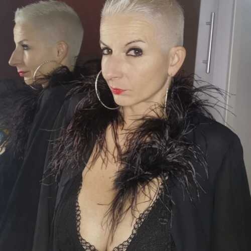 MistressNicole8