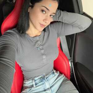 AlluringSocialite3f3ff