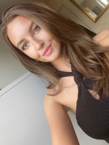 Ella123 profile photo