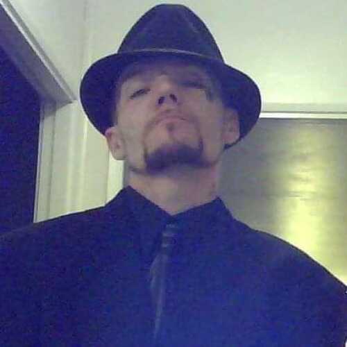 Submissive2use765