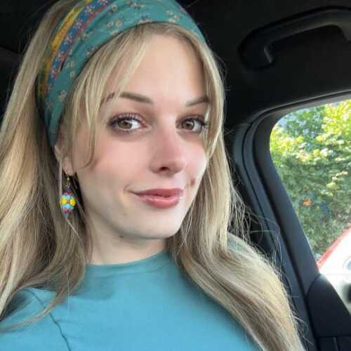 Dora Taoma