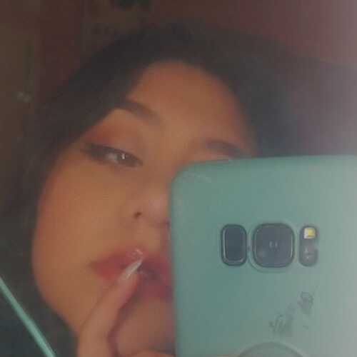 vanessaa22