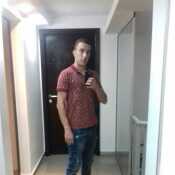 Emaanuel27