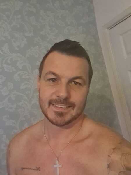 Gagginmale37 profile photo