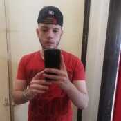 kmoisssi876