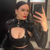 @mistresskerry