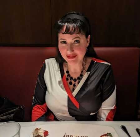 Mistress julie profile photo