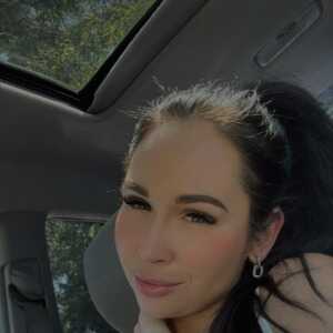GlamorousHeartthrob296b5d