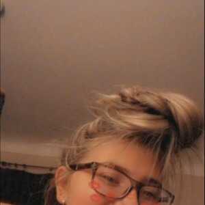 CaptivatingStylist0791e