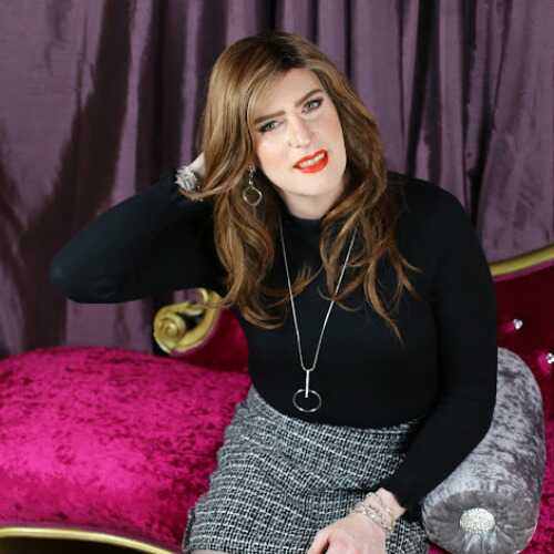 Office Girl Suzie