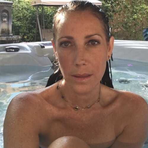 Ms Linda 