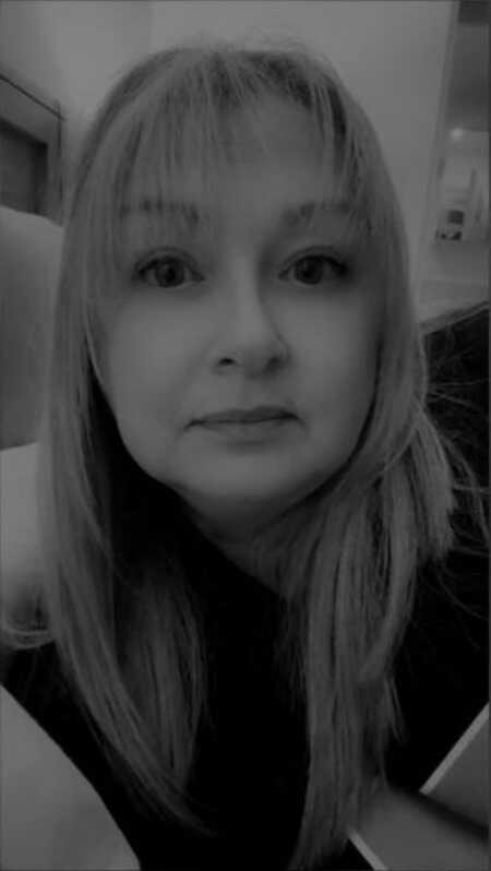 AlluringWriter5657c profile photo