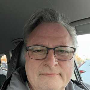 EngagingProfessor70bbf7