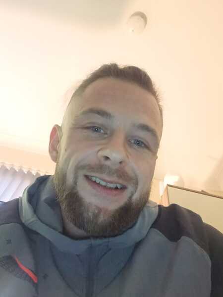 Hello people profile photo