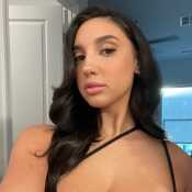 Amelia 