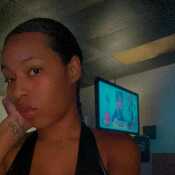 PrettyBlackDomme