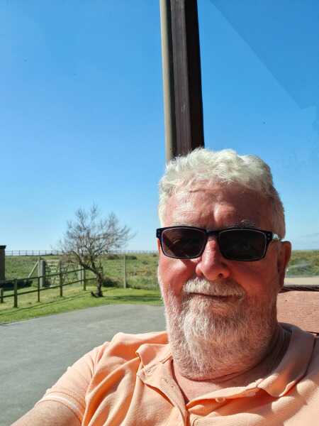 SexyHero84e9e8 profile photo