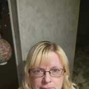 elizab590