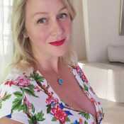 Angela3564