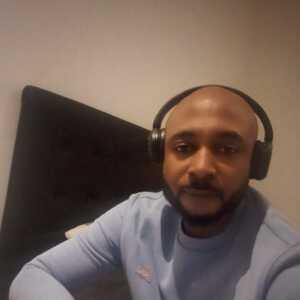 BoldSocialite25f5a6