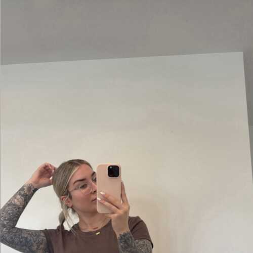 Lauragreen2408