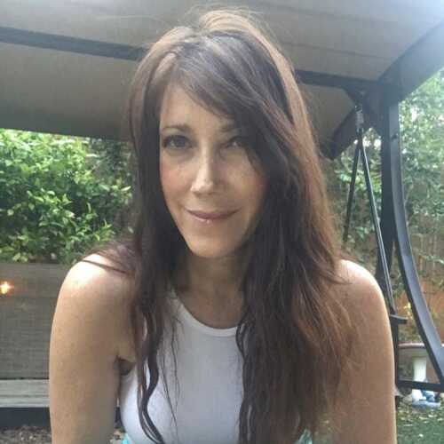 Ms Linda