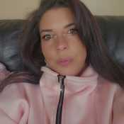StrongSocialite94f7f8