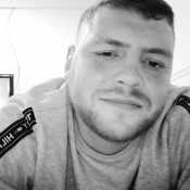 Stephenbatemanbate084