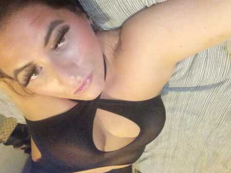 SASSYMILF25 profile photo