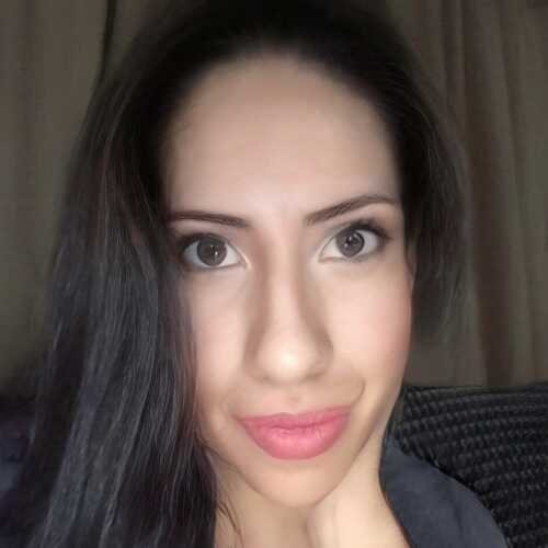 VickyCross004