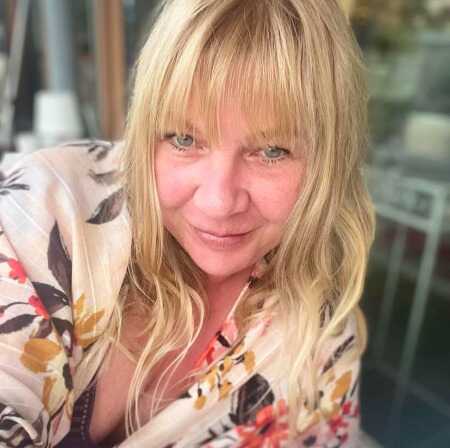 ElsaSexy profile photo