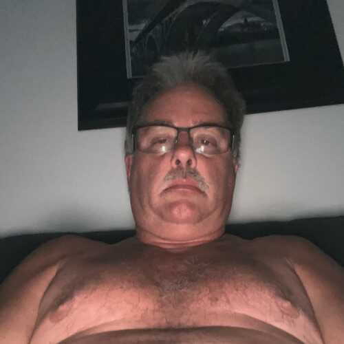 Nudemodel63 