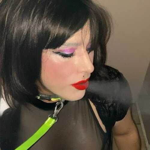 SmokingAmandaT