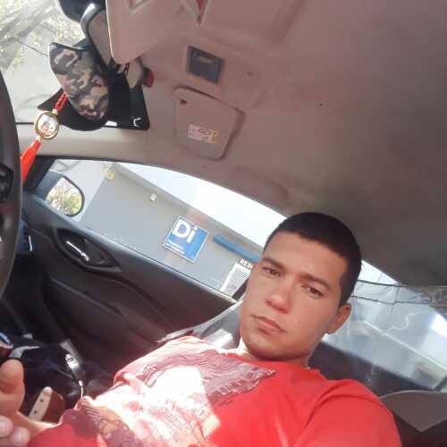 jonathanzala328