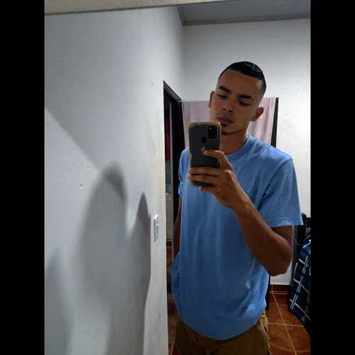 Cm021Elfeliz