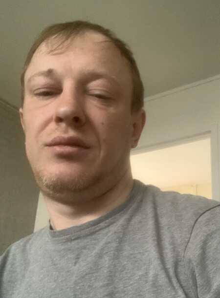Fox and wife profile photo