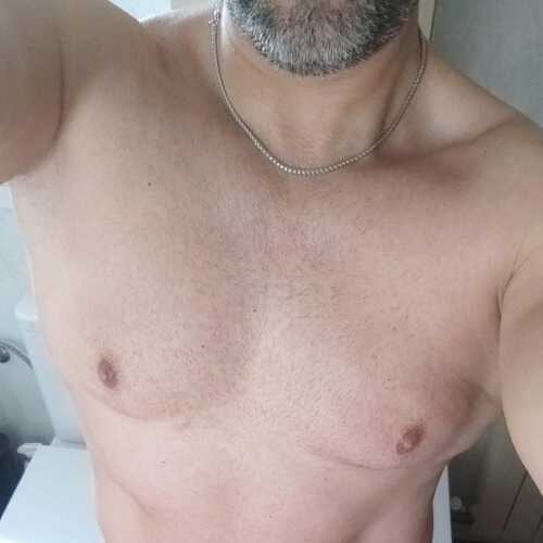 Pareja sugerente
