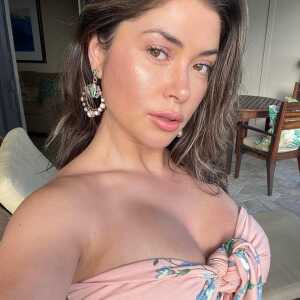 FlirtyStylistgafebe