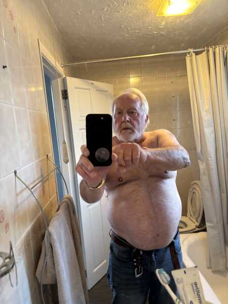 BULLDOG1960 profile photo