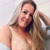 Sexyandlovely