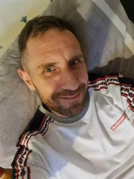 Hornyfun13 profile photo