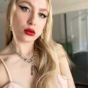 mistressl230
