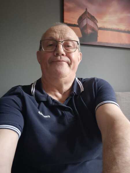 Andymil profile photo