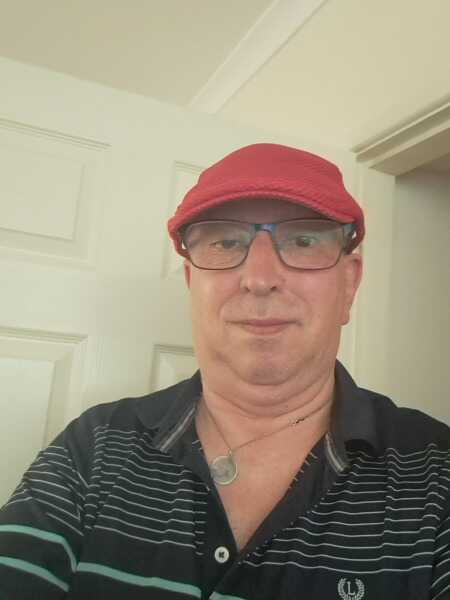 Male_cuckold profile photo