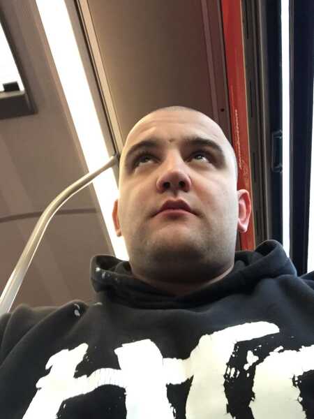 Kristian593 profile photo