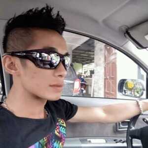 ezryb012