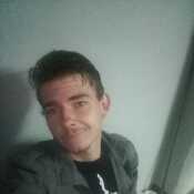 Comyndy074