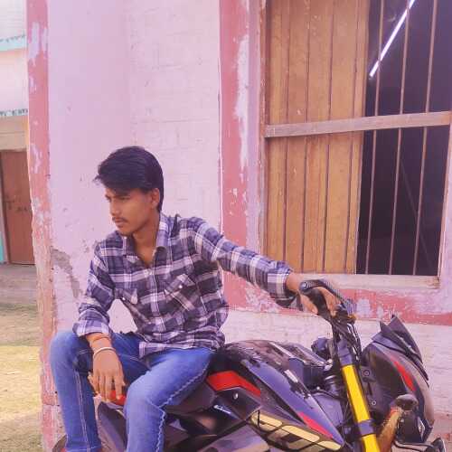 Maahi