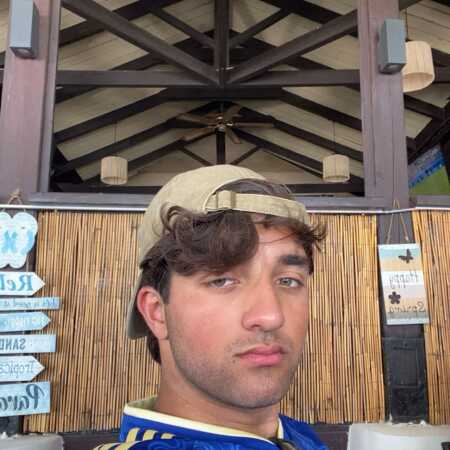 Nozzy profile photo