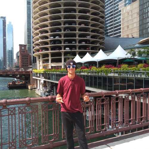 eliasChicago